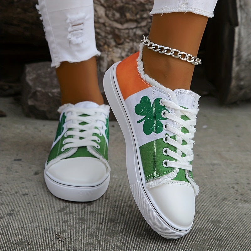 Women's Clover Print Canvas Shoes, Casual Lace Up Outdoor Shoes, Lightweight Low Top Sneakers